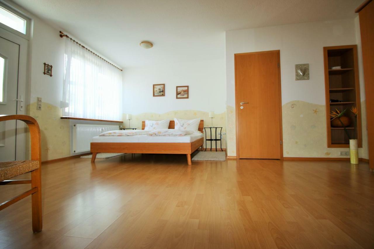 Fewo Spiaggia - Gaestehaus Koen Целтинген-Рахтиг Екстериор снимка